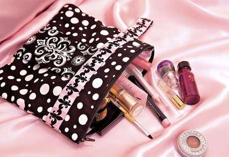little-make-up-bag