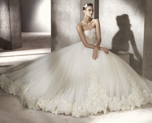 abito da sposa bianco