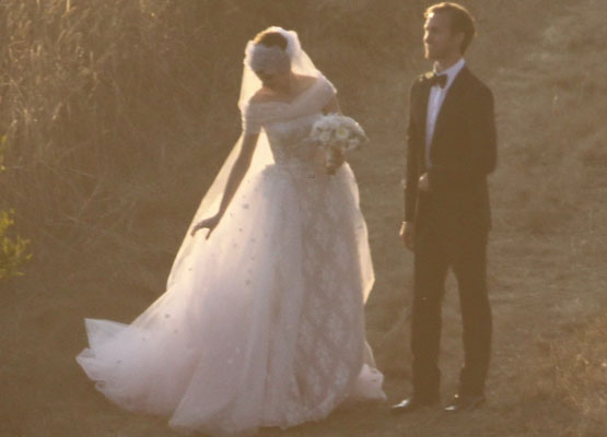 anne hathaway vestita da sposa