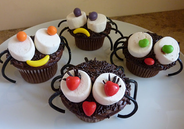 cupcake ragni occhiuti marshmallow halloween