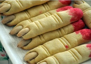 dita della strega insanguinate