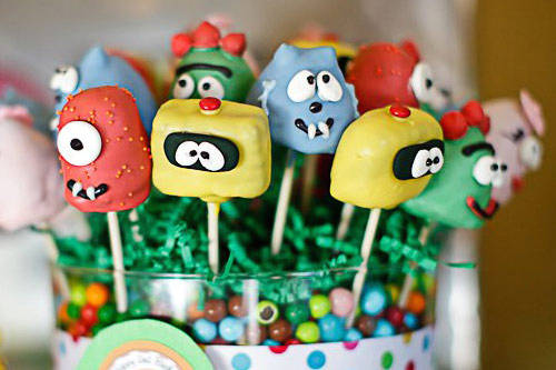 mostri colorati halloween marshmallow