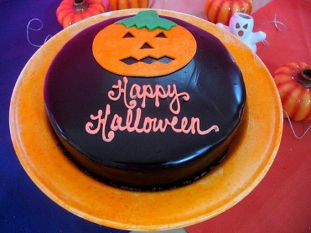 torta happy halloween
