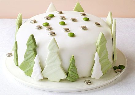 torta di natale con alberi in mmf