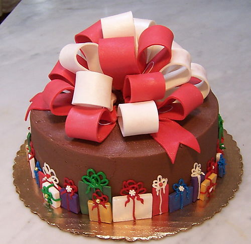 torta di natale con coccarda