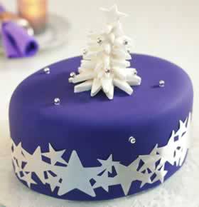 torta di natale con pasta di zucchero blu