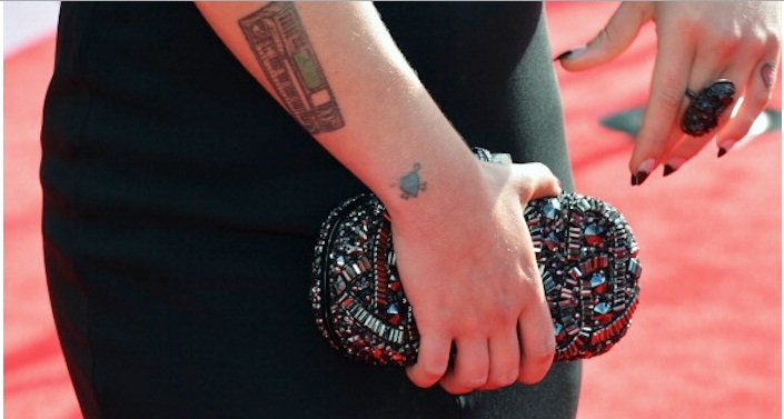 clutch red carpet sag awards 3