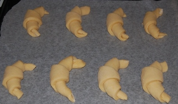 cornetti allo yogurt .