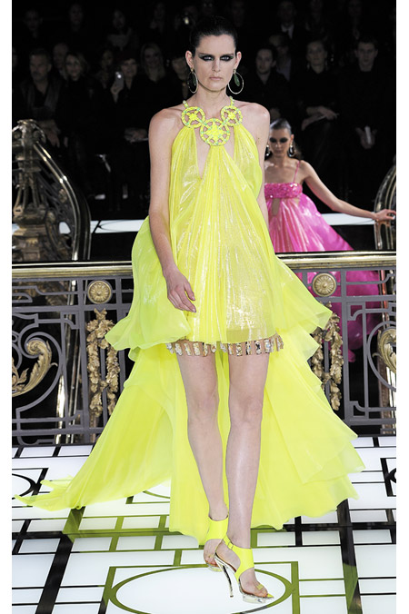 versace primavera estate 2013 16
