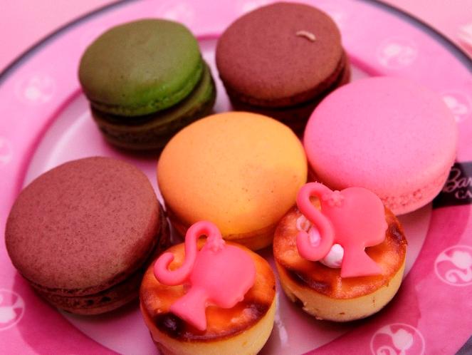 barbie cafe food