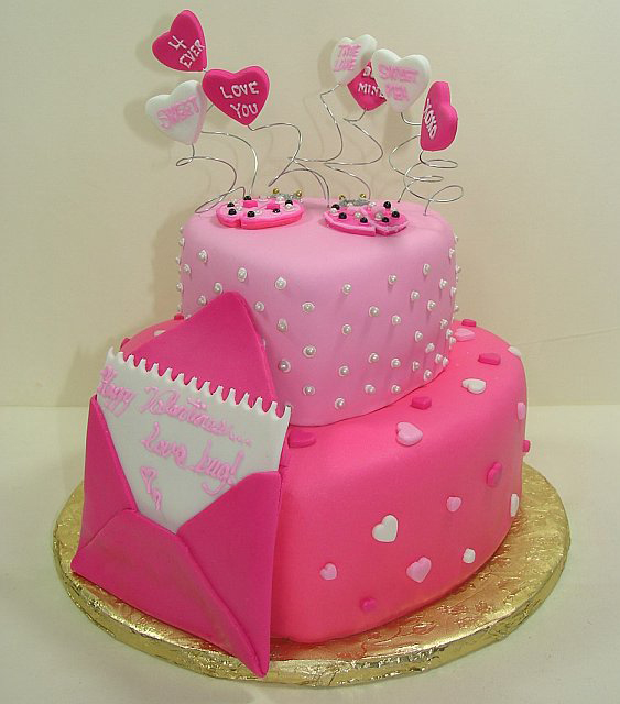 torta rosa san valentino