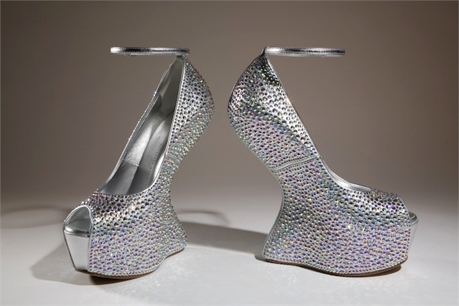 silver textured no heel bootie