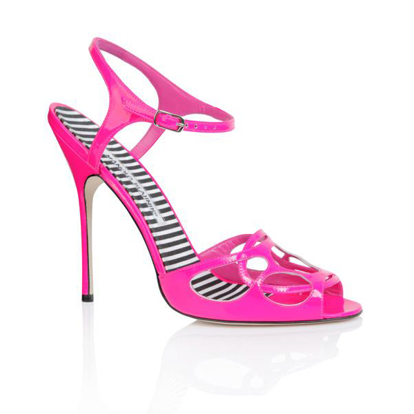 Manolo-Blahnik estate 2013 3