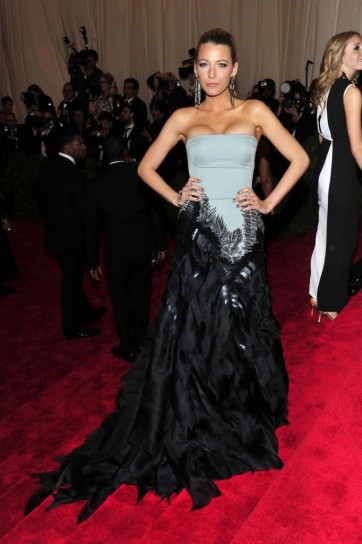 blake lively in gucci premiere met gala 2013
