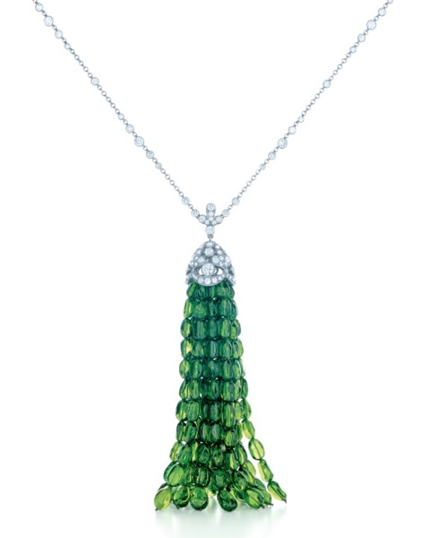 TIFFANY-DIAMOND-AND-TSAVORITE-PENDANT-FROM-THE-2013-BLUE-BOOK-COLLECTION-2