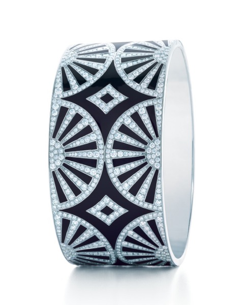 TIFFANY-DIAMOND-BANGLE-FROM-THE-2013-BLUE-BOOK-COLLECTION.