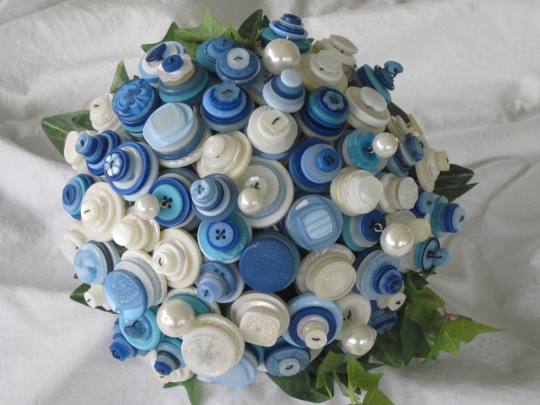 bouquet di bottoni 16