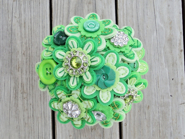 bouquet di bottoni 19