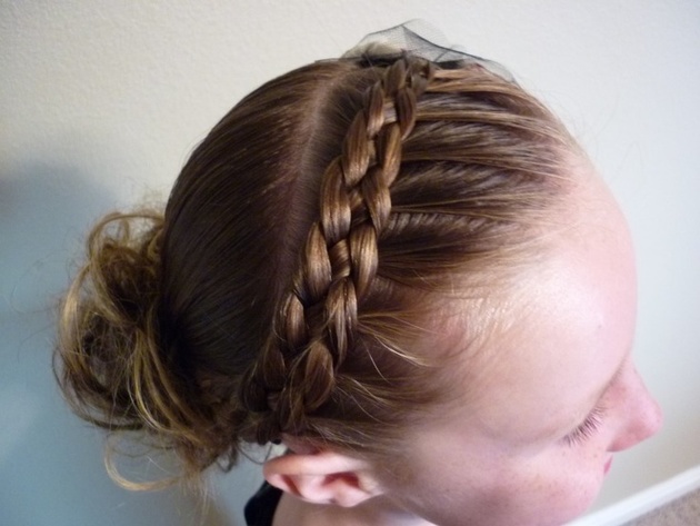 capelli treccia bambina