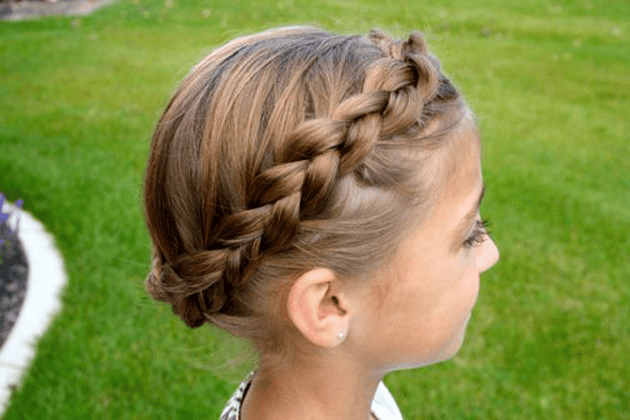 treccia bambina