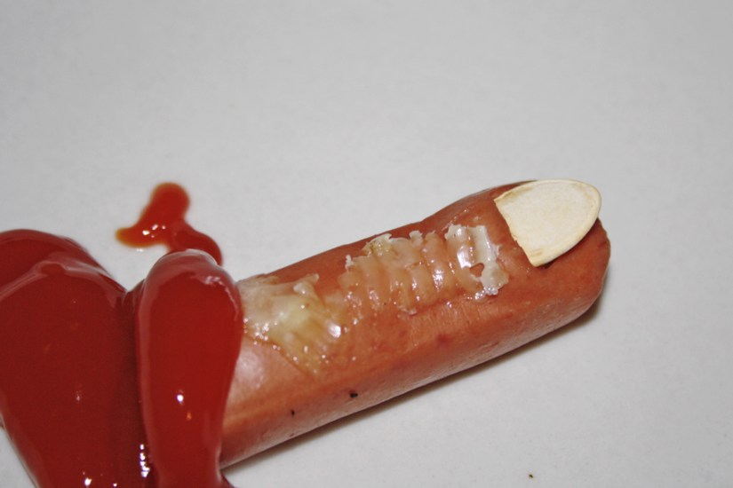 wurstel finger halloeen