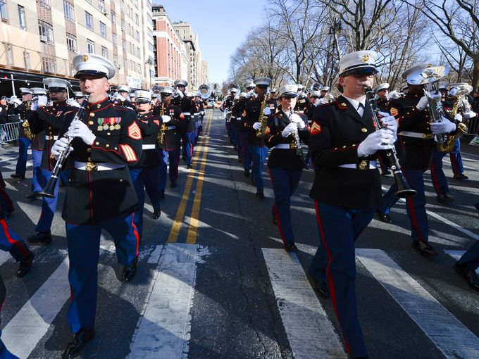 1385659782000-XXX-MACYS-PARADE-rd327-