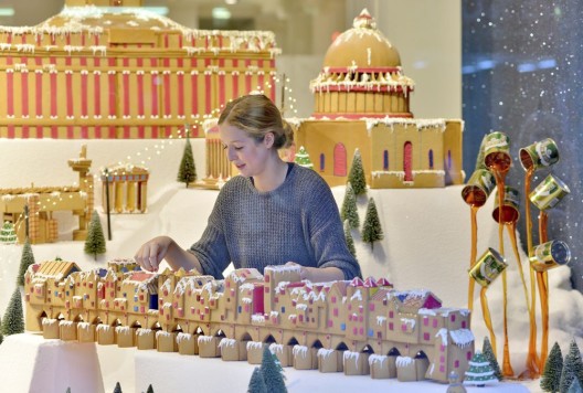 ??Lost London?? cityscape brought to life in gingerbread at Selfridges??