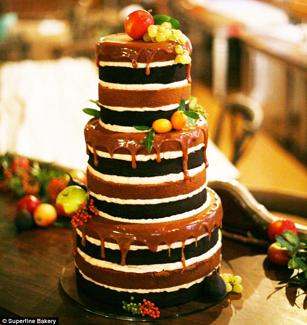 weddin nude cake