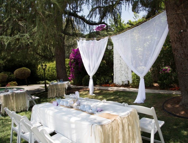 altare matrimonio hippie