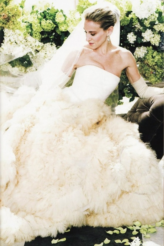 carrie wedding dress