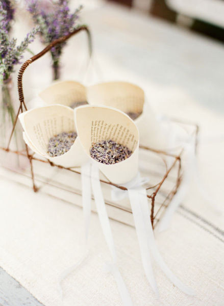 petali di lavanda matrimonio