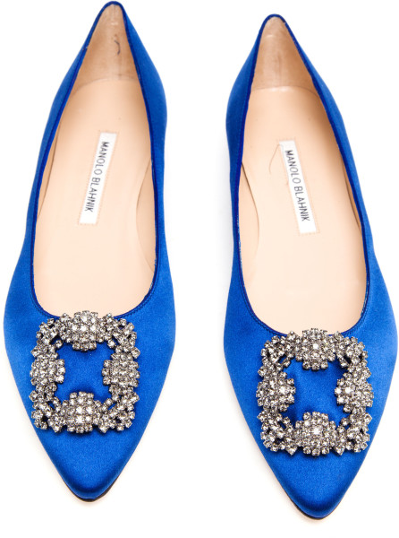 manolo blahnik flat carrie