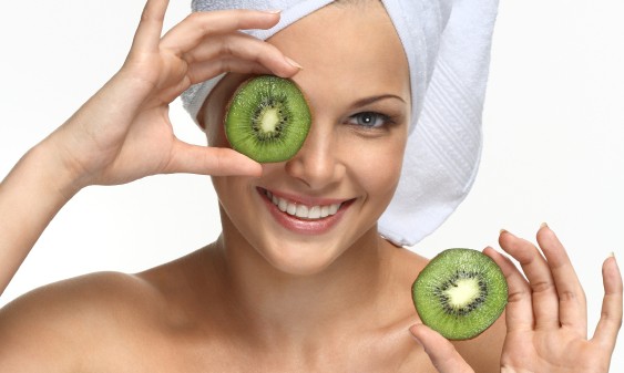 maschera-kiwi-fatta-in-casa