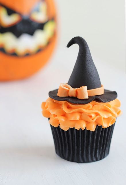 halloween-cupcake-2015-15