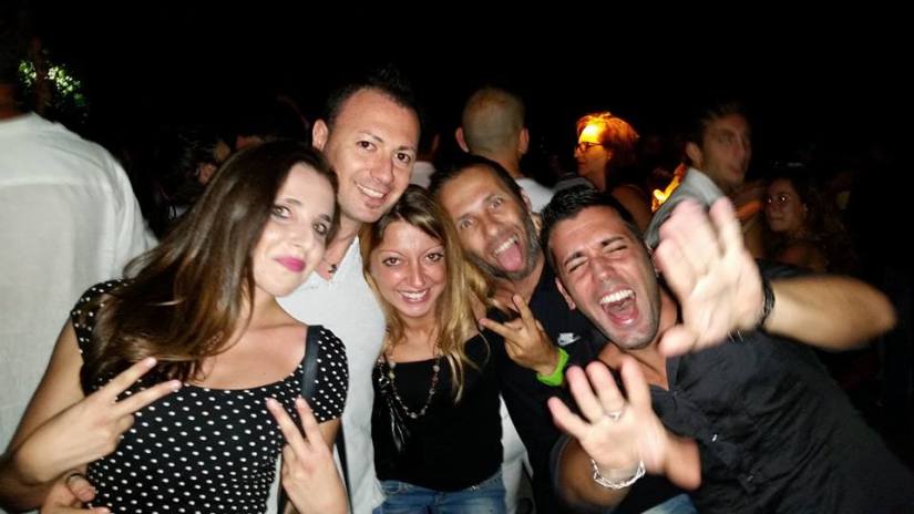 11911843_992768467451989_1128940817_n