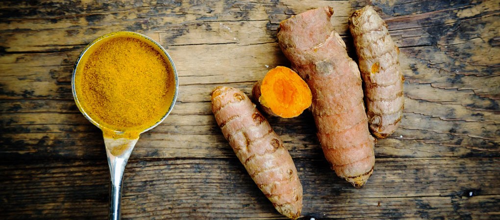curcuma-bellezza-fai-da-te