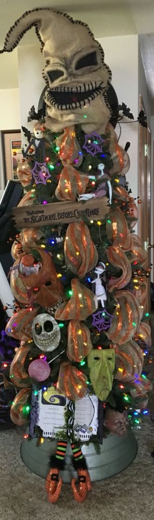 halloween-2016-tree